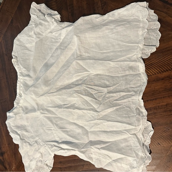 J. Crew Crisp White Blouse with Back Detail - Picture 4 of 4